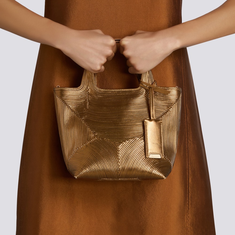Borsa a mano in pelle laminata oro - Oro