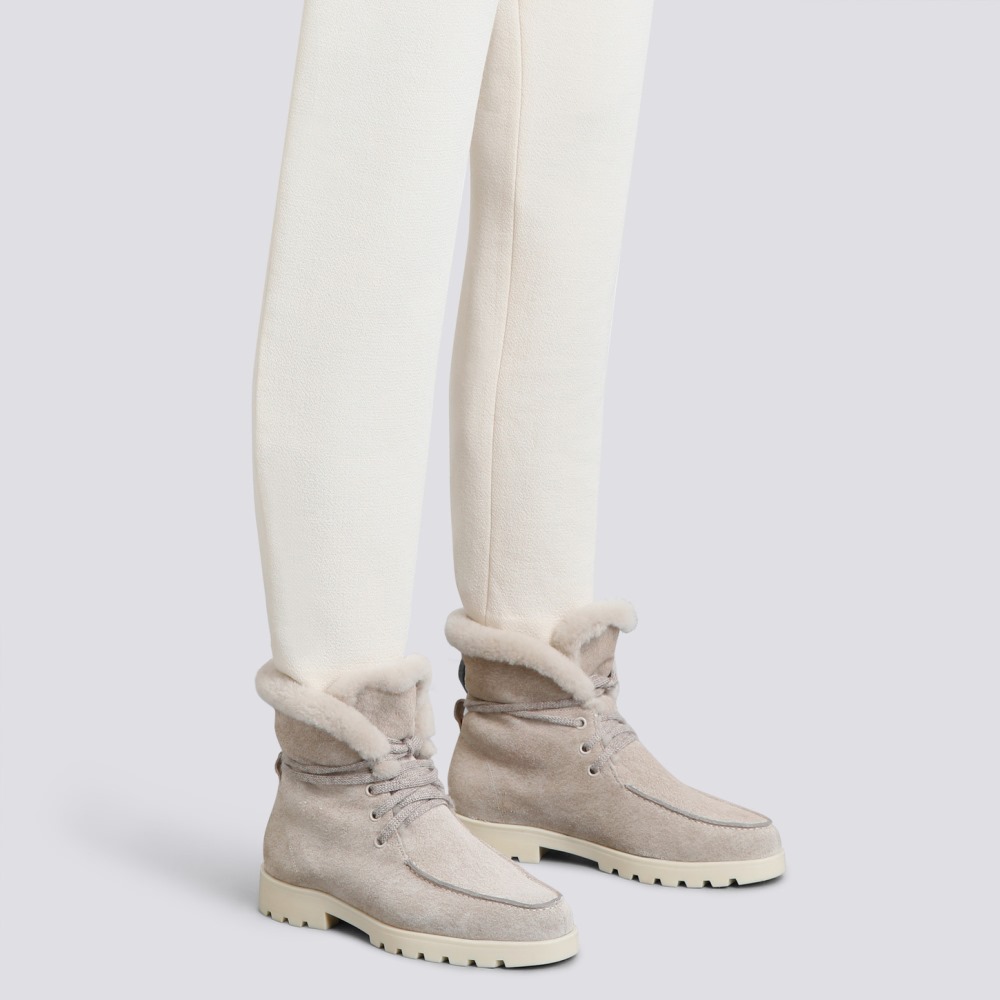 Stivaletto con pelliccia da donna in suede beige - Naturale