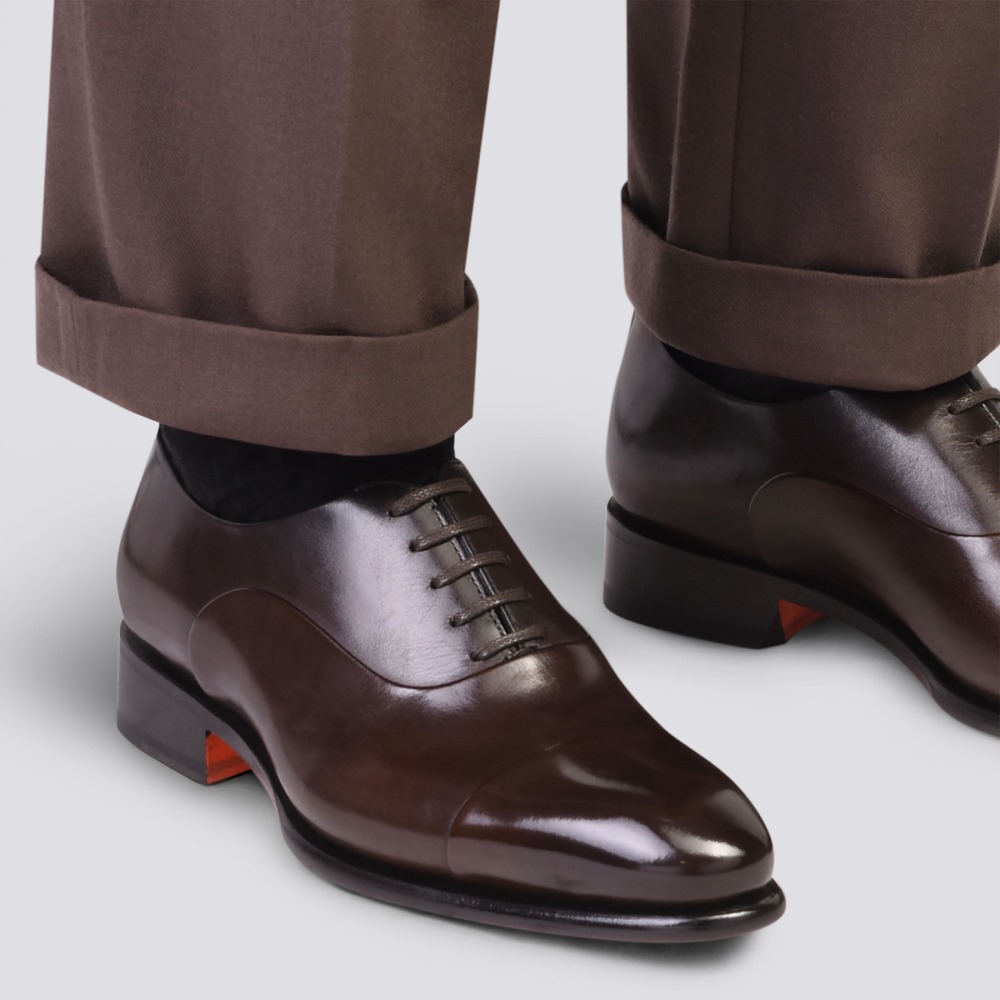 Stringata oxford da uomo in pelle anticata marrone - Testa di moro