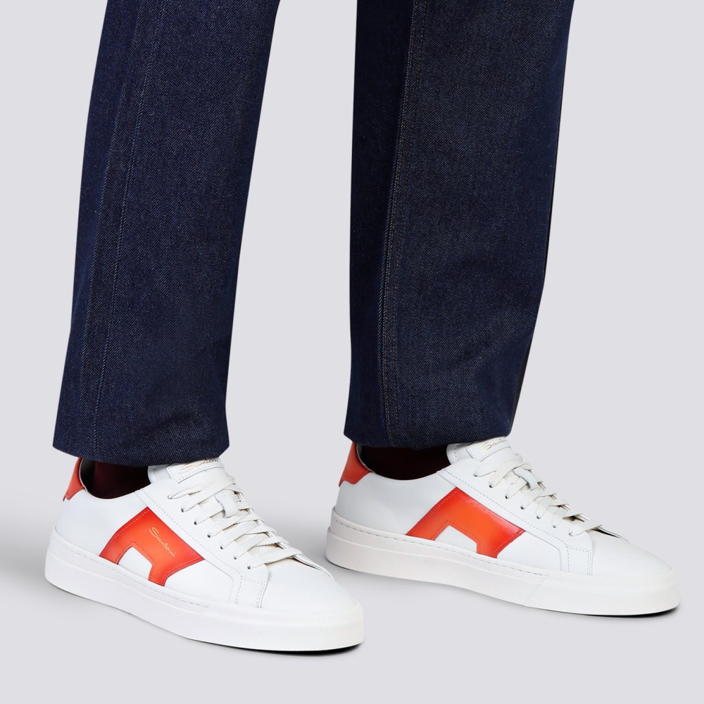 Double buckle sneaker da uomo in pelle bianca e arancione - Arancione
