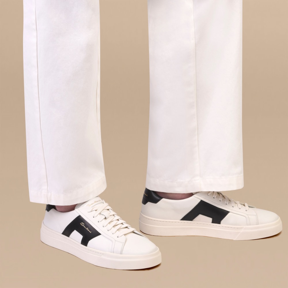 Double buckle sneaker da uomo in pelle bianca e nera - Bianco